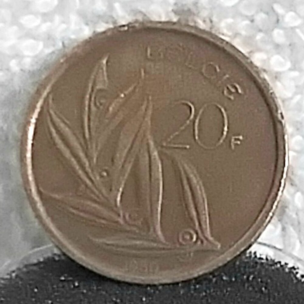 Circulated 1980 Belgium Belcie 20F Francs Coin!!